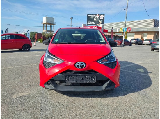 2021 Toyota AYGO x