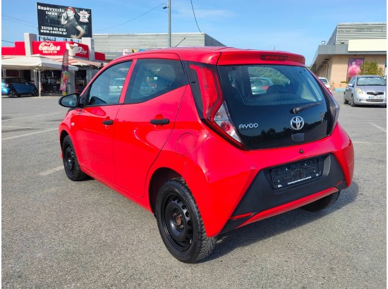 2021 Toyota AYGO x