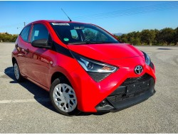 2021 Toyota AYGO x