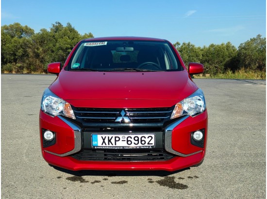 2022 Mitsubishi Space Star Select+ 2022 Mitsubishi Space Star Select+
