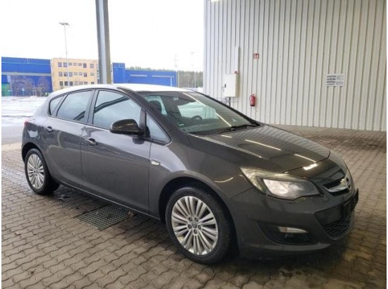 2015 Opel Astra J Lim.  Edition