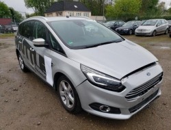 2020 Ford S-Max Business