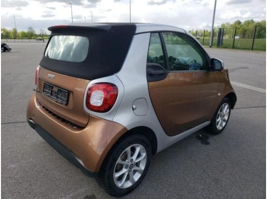2016 Smart fortwo cabrio Basis 66 kW