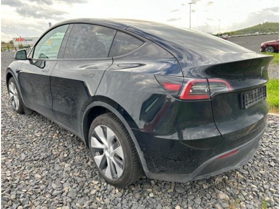 2022 Tesla Model Y AWD