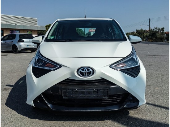 2020 Toyota AYGO x-play Team D