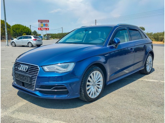 AUDI A3 SPORTBACK E-TRON