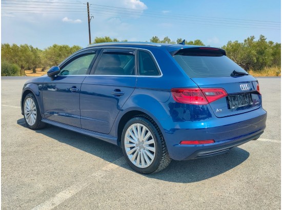 AUDI A3 SPORTBACK E-TRON