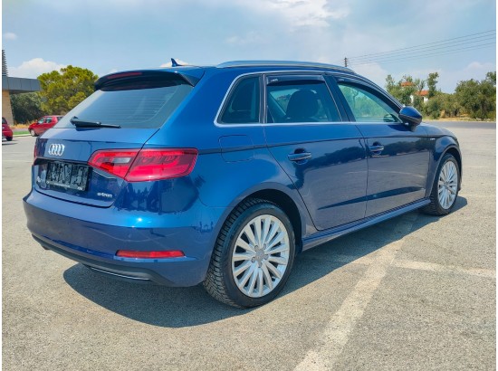 AUDI A3 SPORTBACK E-TRON