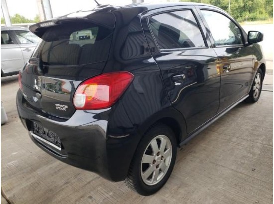 2015 Mitsubishi Space Star Top