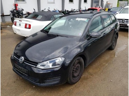 2015 Volkswagen Golf VII Variant Trendline BMT