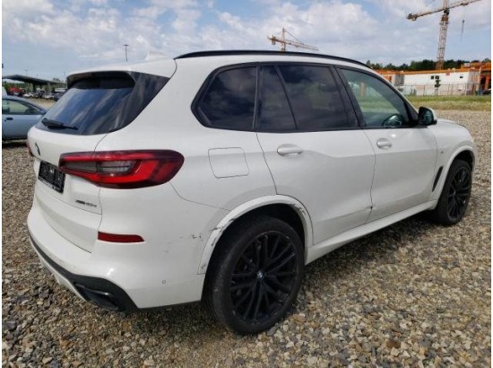 2020 BMW X5 xDrive 45 e M Sport