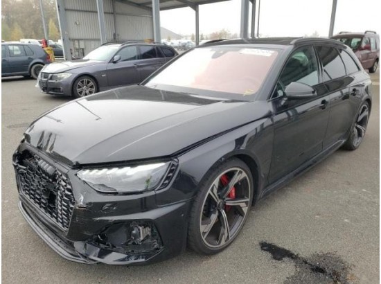 2022 Audi RS 4 Avant 2.9 TFSI quattro