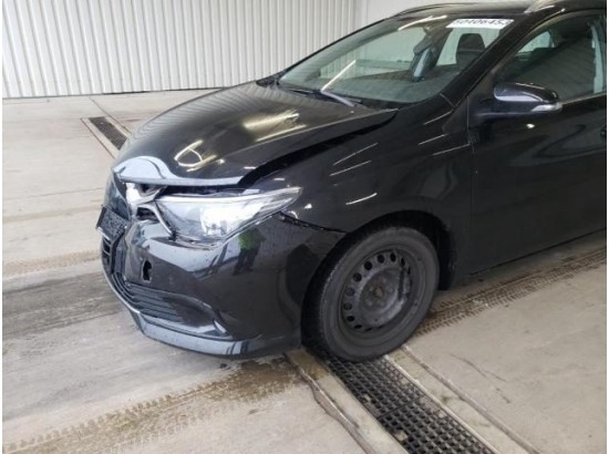 2017 Toyota Auris