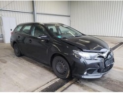 2017 Toyota Auris