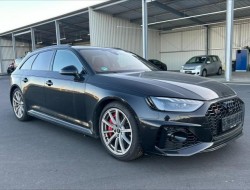 2023 Audi RS 4 Avant 2.9 TFSI quattro