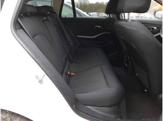 2022 BMW 3er Touring 320d xDrive 2022 BMW 3er Touring 320d xDrive