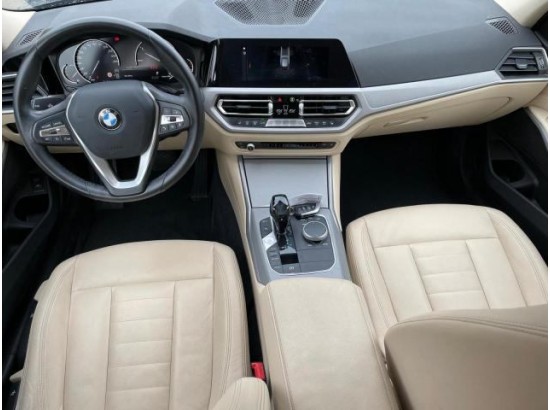 2020 BMW 3er Touring 320d Advantage