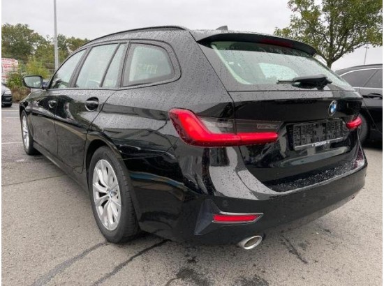 2020 BMW 3er Touring 320d Advantage