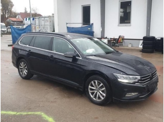 2024 Volkswagen Passat Variant Business