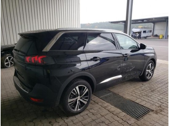 2024 Peugeot 5008 Allure Pack