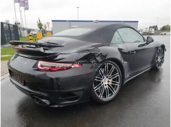 2015 Porsche 911 Turbo S Cabriolet