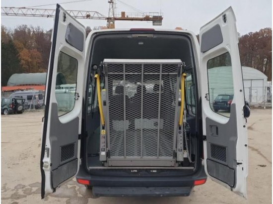 2015 Volkswagen Crafter Kombi 35 mittel L2H2 Hochdach