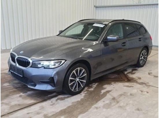 2022 BMW 3er Touring 318 d Advantage