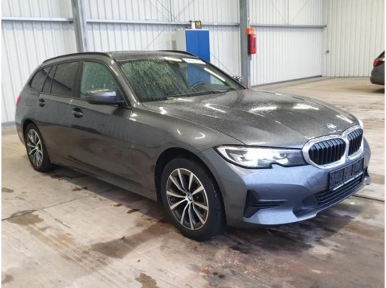 2022 BMW 3er Touring 318 d Advantage