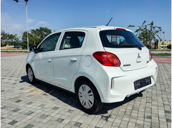 2017 Mitsubishi Space Star Intro Edition 2017 Mitsubishi Space Star Intro Edition