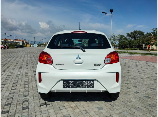 2017 Mitsubishi Space Star Intro Edition 2017 Mitsubishi Space Star Intro Edition