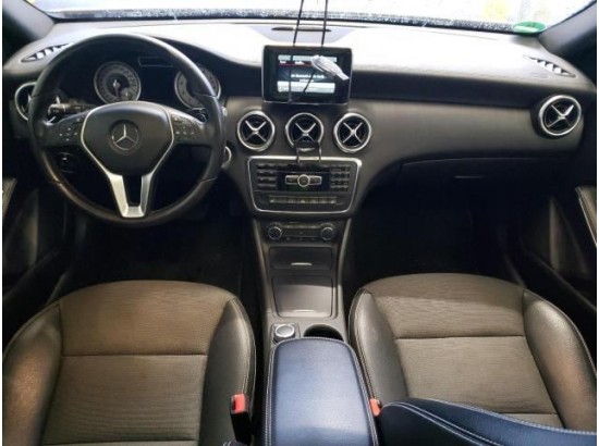 2015 Mercedes-Benz A -Klasse A 180 BlueEfficiency 2Style