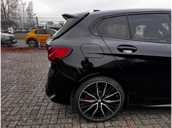 2023 BMW 1er Lim. 118i M Sport