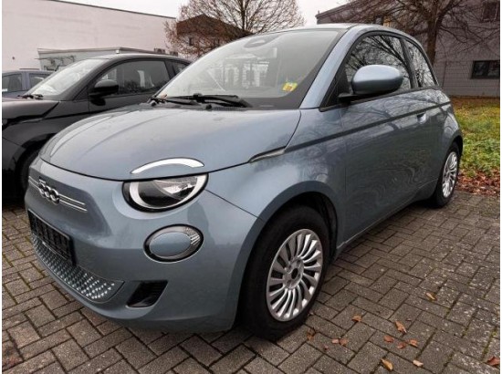 2021 FIAT 500 E Action