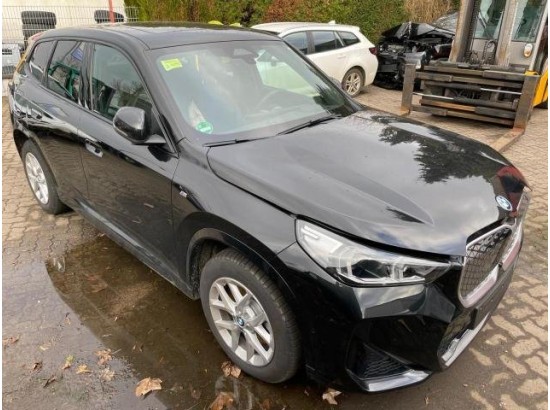 2024 BMW iX1 30 xDrive M Sport