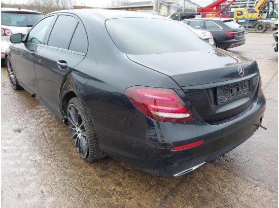 2016 Mercedes-Benz E -Klasse Lim. E 220 d 2016 Mercedes-Benz E -Klasse Lim. E 220 d