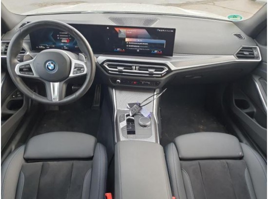 2024 BMW 3er Touring 320 e M Sport