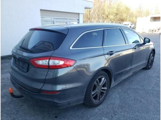 2015 Ford Mondeo Turnier Titanium 2015 Ford Mondeo Turnier Titanium