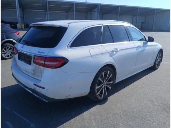 2021 Mercedes-Benz E -Klasse T-Modell E 220 d 4Matic 2021 Mercedes-Benz E -Klasse T-Modell E 220 d 4Matic