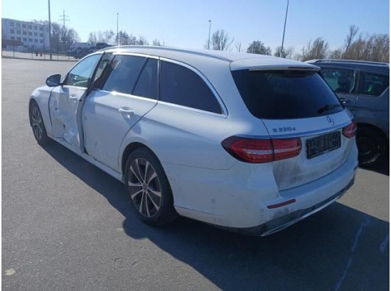 2021 Mercedes-Benz E -Klasse T-Modell E 220 d 4Matic 2021 Mercedes-Benz E -Klasse T-Modell E 220 d 4Matic