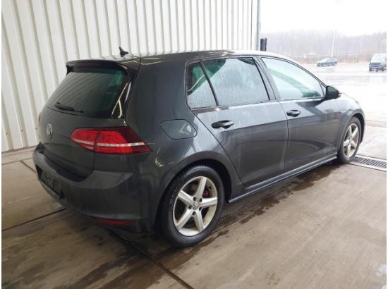 2016 Volkswagen Golf VII Lim. GTD BMT 2016 Volkswagen Golf VII Lim. GTD BMT