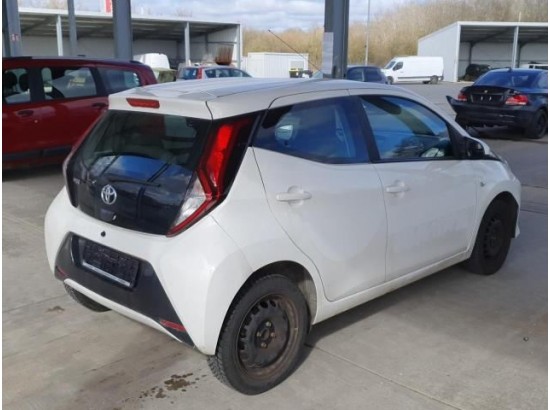 2019 Toyota AYGO x-play 2019 Toyota AYGO x-play