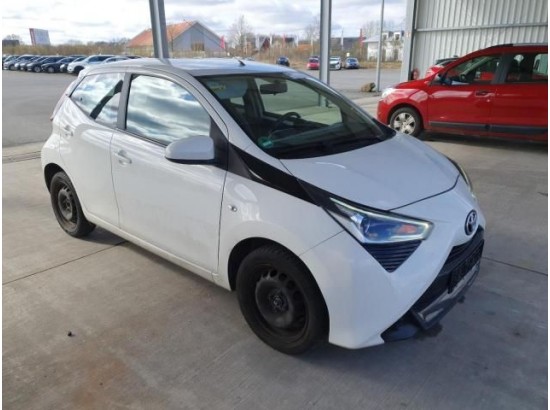2019 Toyota AYGO x-play 2019 Toyota AYGO x-play