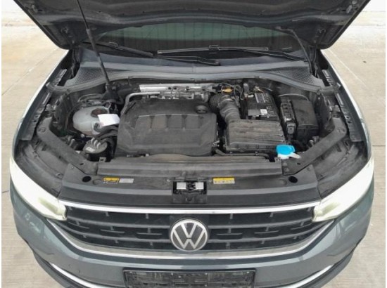 2022 Volkswagen Tiguan Active 2022 Volkswagen Tiguan Active