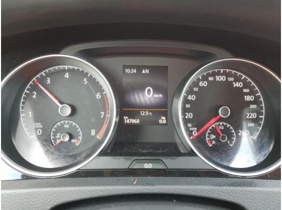 2015 Volkswagen Golf VII Lim. Cup BMT 2015 Volkswagen Golf VII Lim. Cup BMT