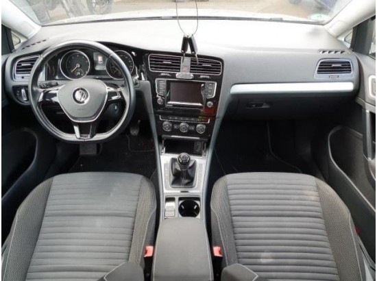 2015 Volkswagen Golf VII Lim. Cup BMT 2015 Volkswagen Golf VII Lim. Cup BMT