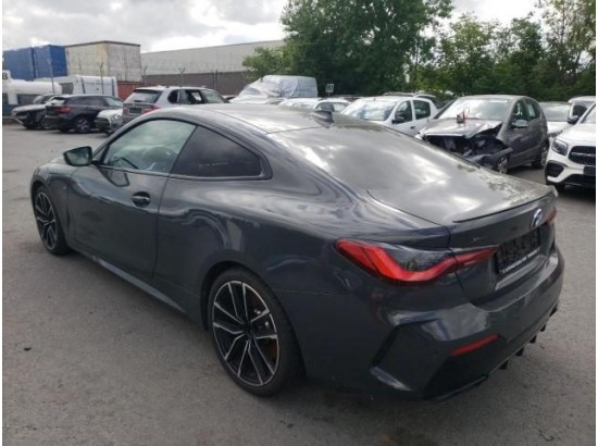 2022 BMW 4er Coupe M440 i xDrive 2022 BMW 4er Coupe M440 i xDrive
