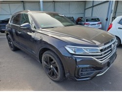 2018 Volkswagen Touareg R-Line 4Motion