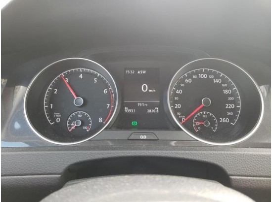 2017 Volkswagen Golf VII Lim. Comfortline BMT/Start-Stopp 2017 Volkswagen Golf VII Lim. Comfortline BMT/Start-Stopp