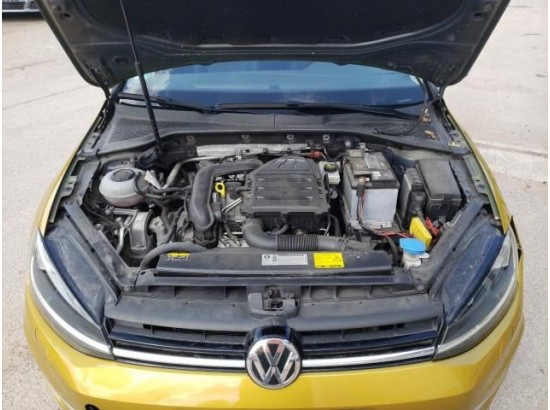 2017 Volkswagen Golf VII Lim. Comfortline BMT/Start-Stopp 2017 Volkswagen Golf VII Lim. Comfortline BMT/Start-Stopp