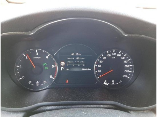 2016 Kia Carens Spirit 2016 Kia Carens Spirit